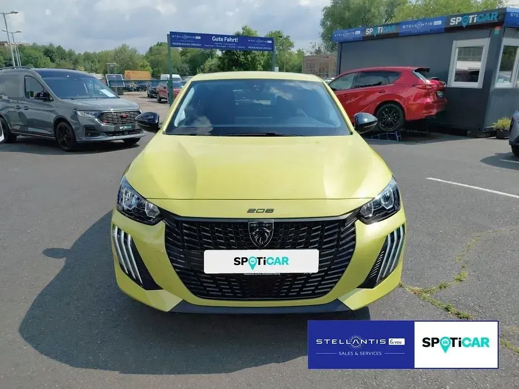Gebraucht Peugeot 208 Active 75 PS (55 kW) 2024 Gelb Kleinwagen
