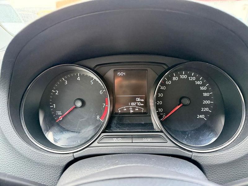 Gebraucht VW Polo Trendline 60 PS (44 kW) 2017 Grau Limousine