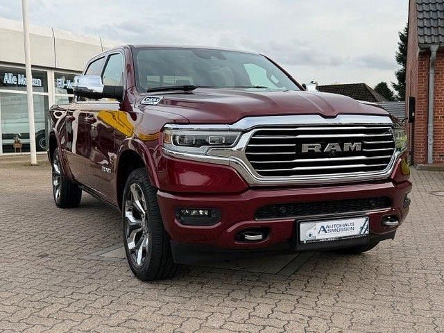Gebraucht Dodge Ram 401 PS (294 kW) 2024 Rot Pickup