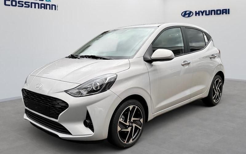 Grau Neu 2025 Hyundai i10 Prime Kleinwagen | 18.990 € (Fairer Preis) - Bild 1/4