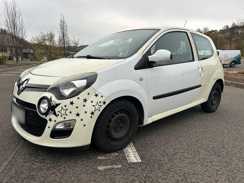 Second-hand Renault Twingo 75 CP (55 kW) 2012 Alb Hatchback