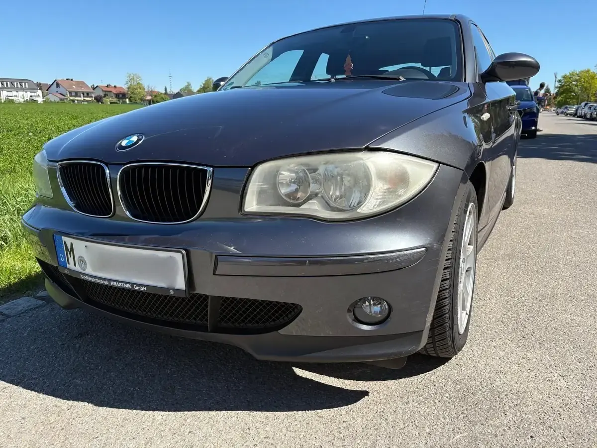 Używany BMW 118 129 KM (94 kW) 2006 Szary Hatchback