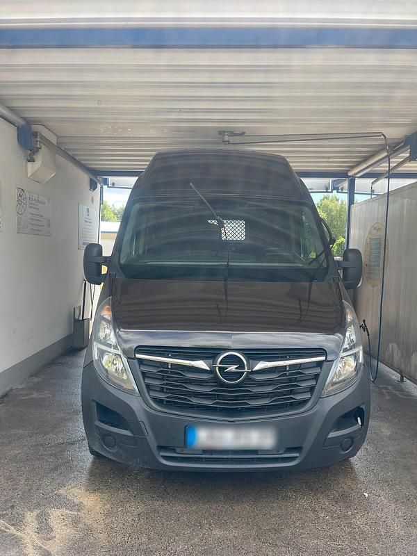 Braun Gebraucht 2021 Opel Movano Van | 16.500 € - Bild 1/4
