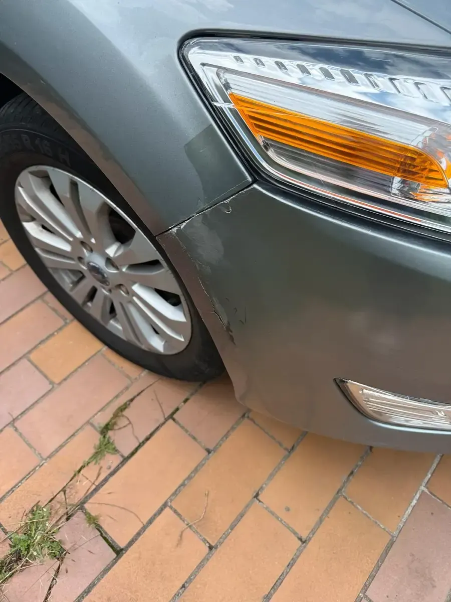Gebraucht Ford Mondeo 140 PS (102 kW) 2009 Silber Kombi