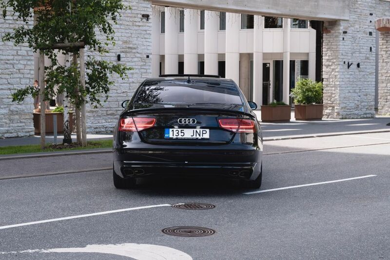 Gebraucht Audi A8 Sport 385 PS (283 kW) 2012 Schwarz Limousine