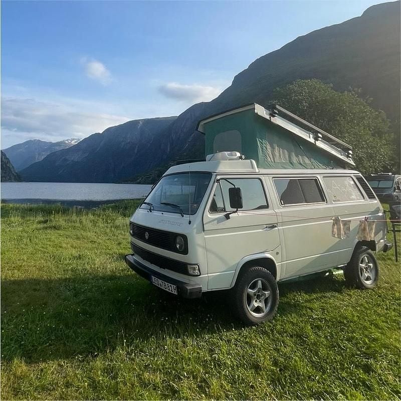 Weiß Gebraucht 1988 VW T3 Van | 29.999 € - Bild 1/4