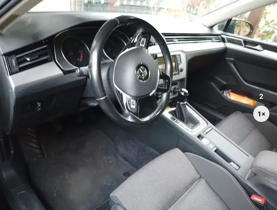 Gebraucht VW Passat Comfortline 150 PS (110 kW) 2017 Schwarz Kombi