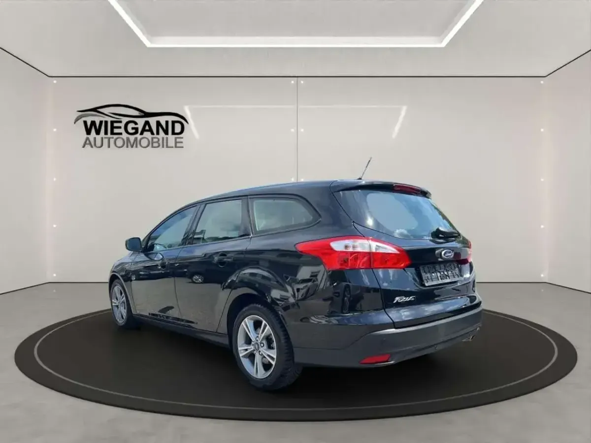 Gebraucht Ford Focus S 150 PS (110 kW) 2013 Schwarz Kombi
