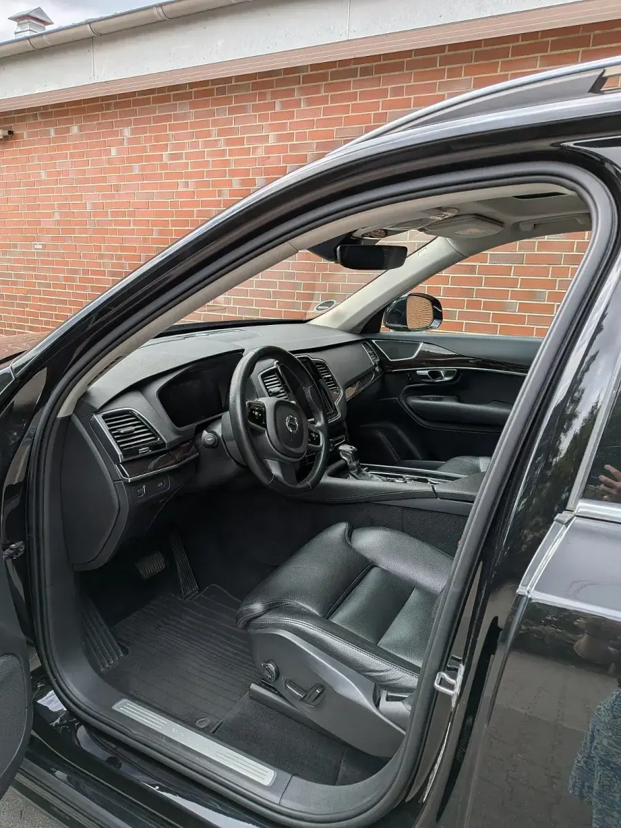 Gebraucht Volvo XC90 250 PS (183 kW) 2018 Schwarz SUV