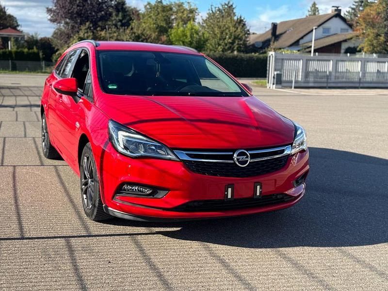 Rot Gebraucht 2019 Opel Astra Kombi | 11.500 € (Guter Preis) - Bild 1/4