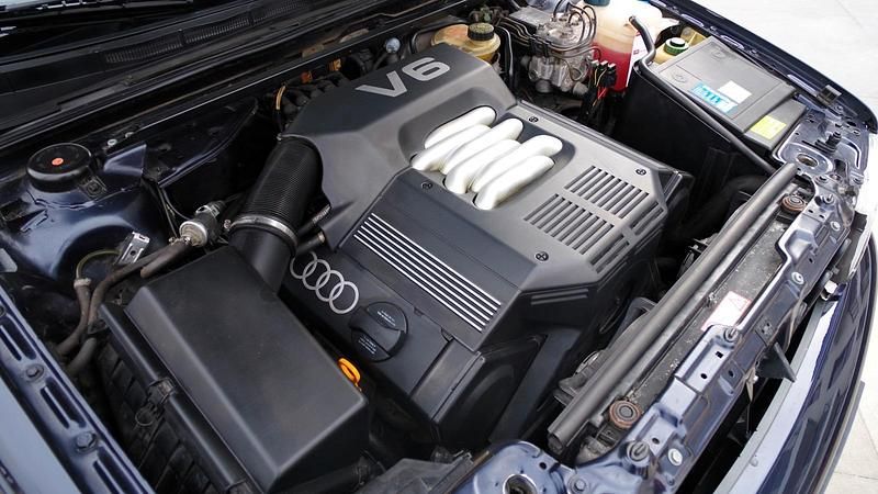 Gebraucht Audi Cabriolet 150 PS (110 kW) 2000 Blau Cabrio