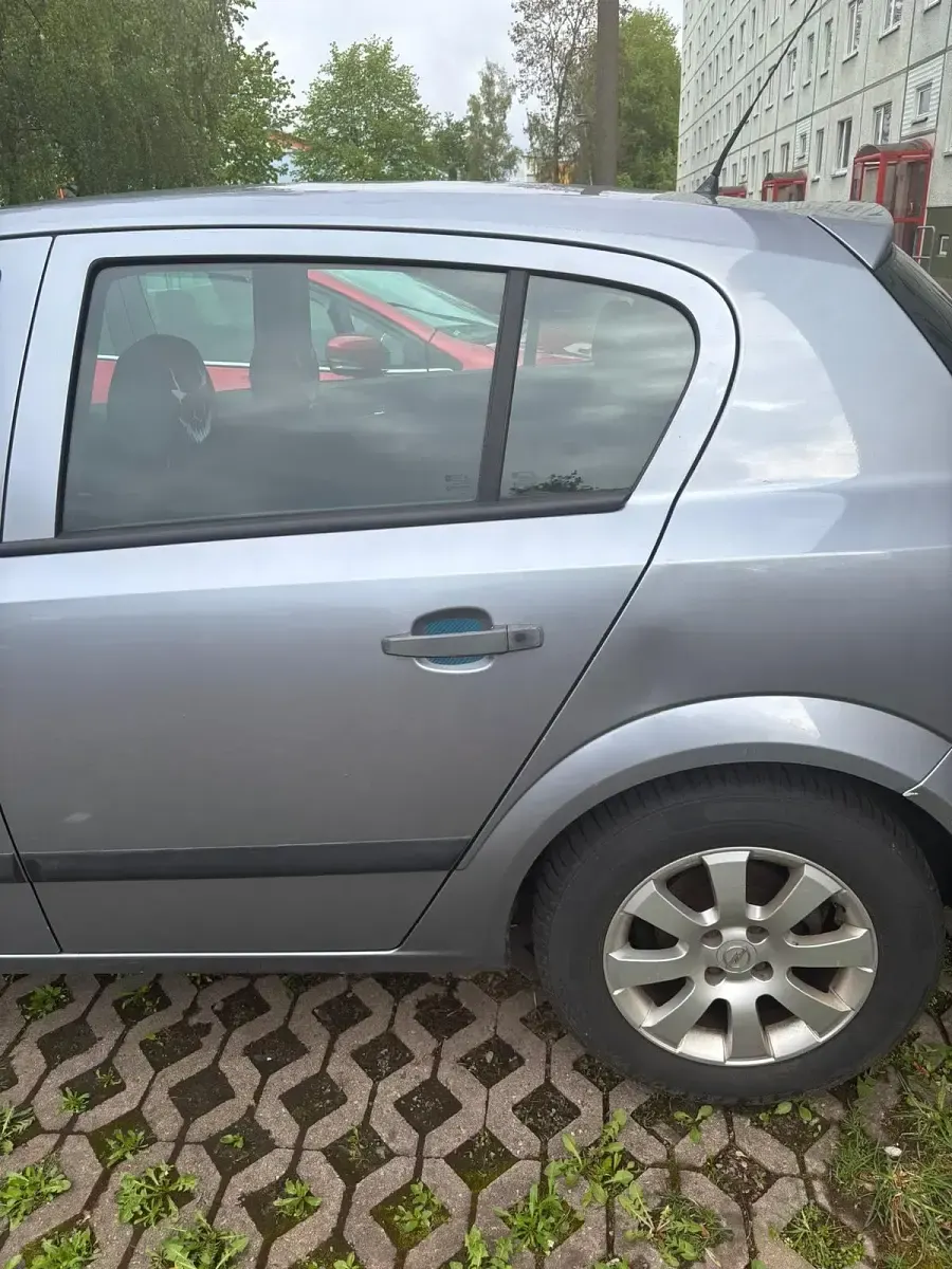 Gebraucht Opel Astra 90 PS (66 kW) 2004 Grau Limousine
