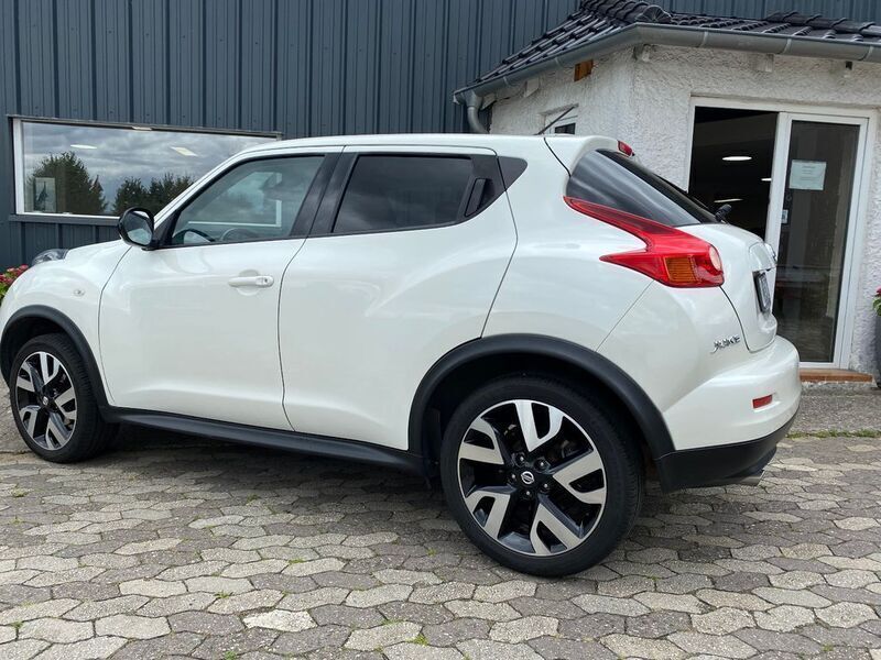 Weiß Gebraucht 2013 Nissan Juke Shiro SUV | 7.900 € (Fairer Preis) - Bild 1/4