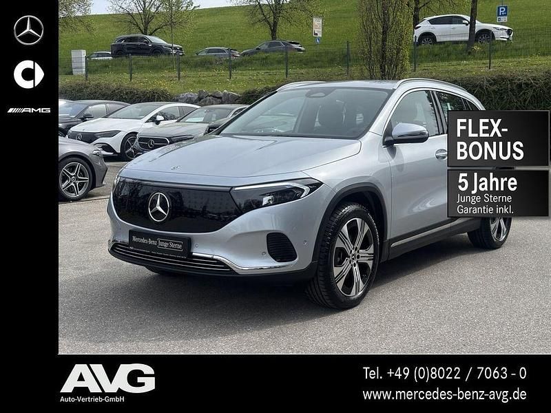 Second-hand Mercedes EQA250 Advanced 139 kW (190 CP) 2025 Argintiu SUV