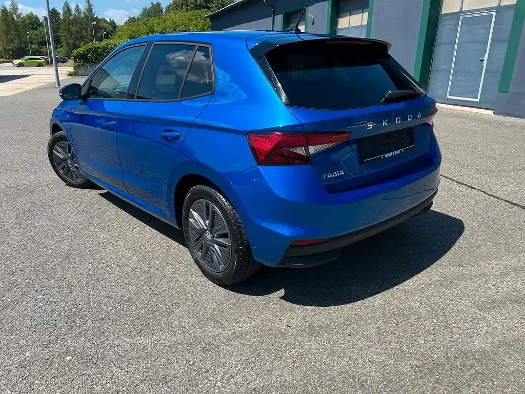 Gebraucht Skoda Fabia Tour 95 PS (69 kW) 2025 Blau Kleinwagen