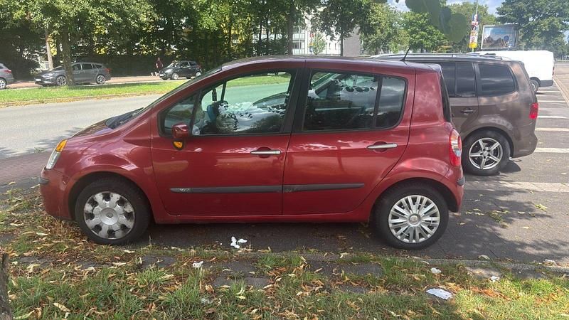 Rot Gebraucht 2005 Renault Modus Van / Kleinbus | 2.500 € (Fairer Preis) - Bild 1/4