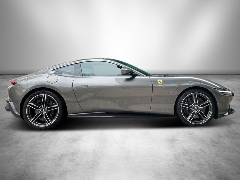 Gebraucht Ferrari Roma 620 PS (456 kW) 2021 Grigio ferro Coupé