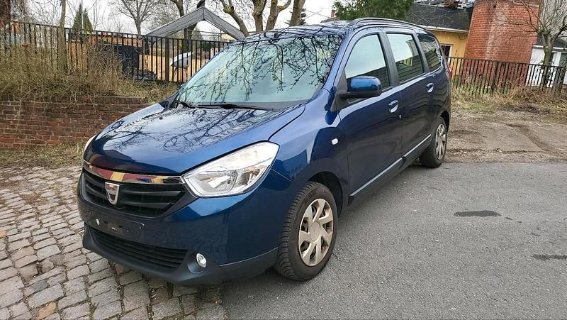 Gebraucht Dacia Lodgy 115 PS (84 kW) 2016 Blau Van / Kleinbus