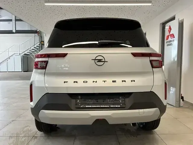 Ny Opel Frontera 145 HK (106 kW) 2025 Sort SUV