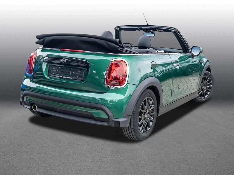 Gebraucht Mini Cooper Cabriolet Classic 136 PS (100 kW) 2021 British racing green Cabrio