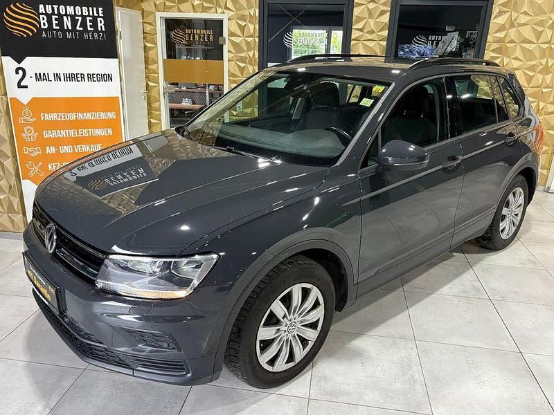 Grau Gebraucht 2018 VW Tiguan Trendline SUV | 15.700 € (Guter Preis) - Bild 1/4