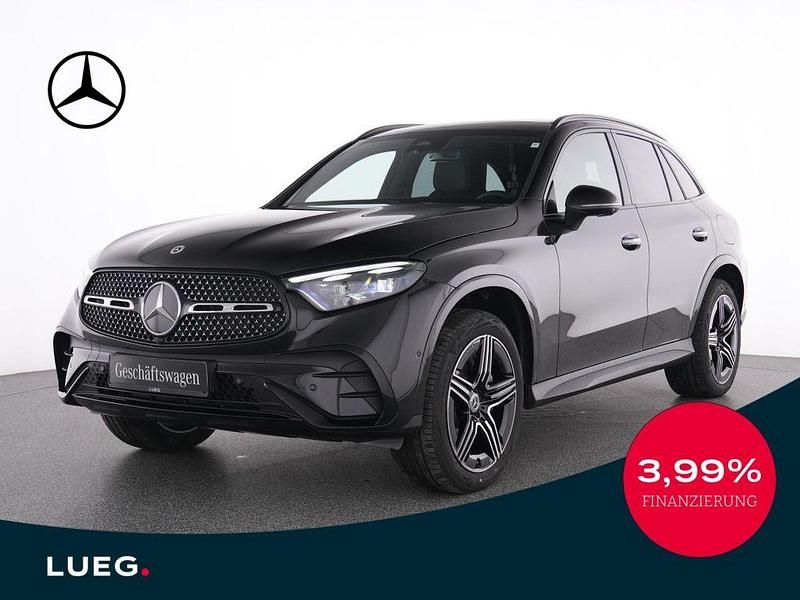 Schwarz Gebraucht 2026 Mercedes GLC300e AMG SUV | 71.885 € (Fairer Preis) - Bild 1/4