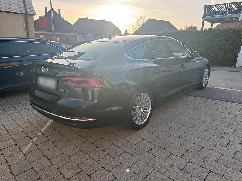 Gebraucht Audi A5 Sportback 190 PS (139 kW) 2019 Schwarz Kleinwagen