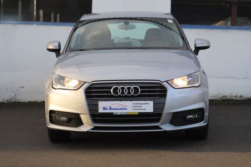 Gebraucht Audi A1 Ambiente 125 PS (91 kW) 2015 Silber Kleinwagen