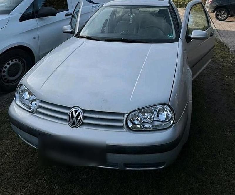 Gebraucht VW Golf IV 75 PS (55 kW) 2002 Silber Limousine