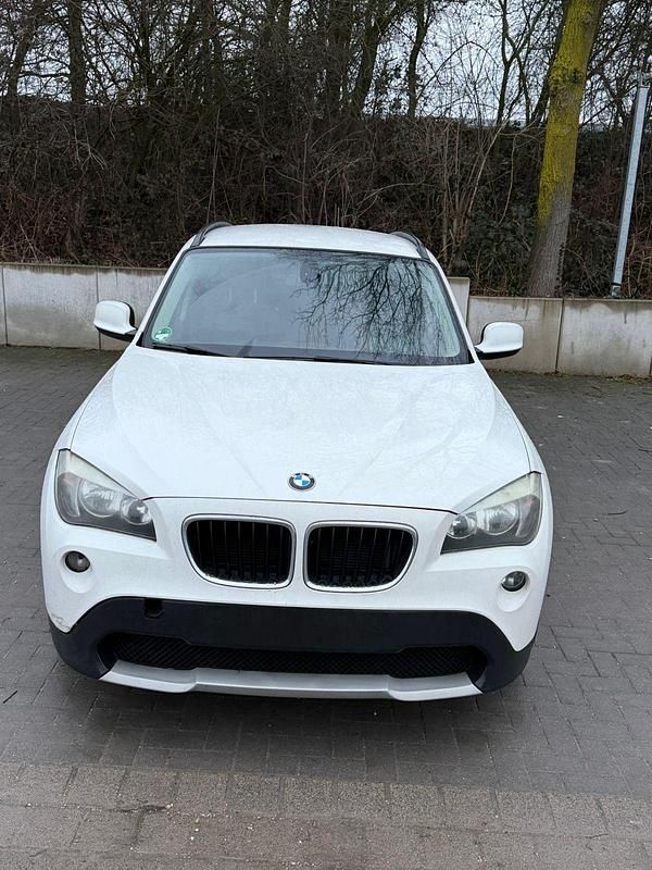 Gebraucht BMW X1 177 PS (130 kW) 2010 Weiß SUV