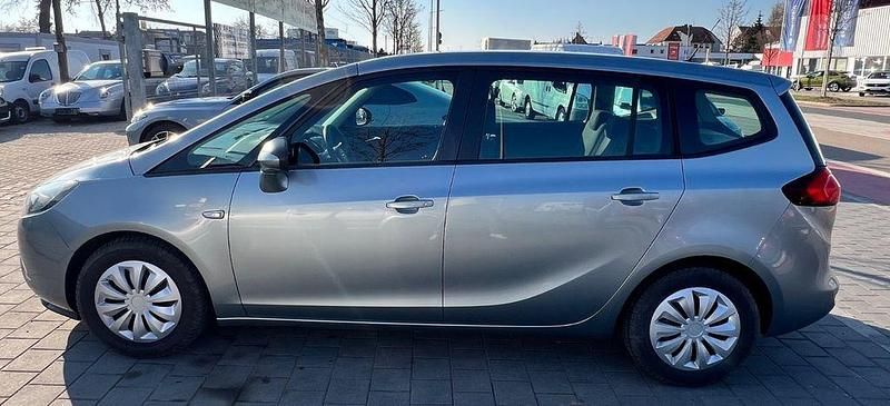 Gebraucht Opel Zafira Tourer Selection 120 PS (88 kW) 2012 Silber Van / Kleinbus