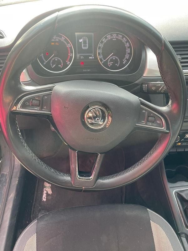 Second-hand Skoda Rapid 95 CP (69 kW) 2019 Gri Hatchback