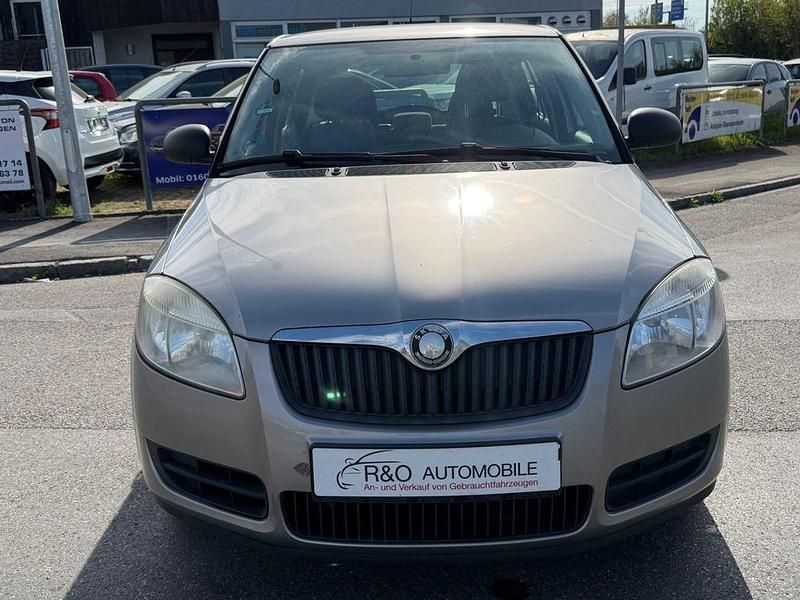 Gebraucht Skoda Fabia Classic 60 PS (44 kW) 2008 Beige Limousine