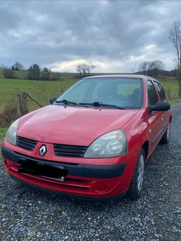 Rot Gebraucht 2004 Renault Clio II Kleinwagen | 1.200 € (Superpreis) - Bild 1/4
