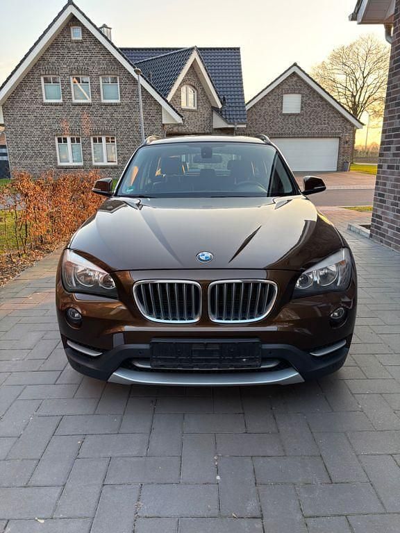 Gebraucht BMW X1 xLine 143 PS (105 kW) 2012 Braun SUV