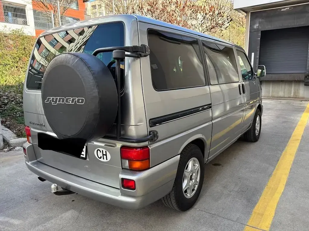 Second-hand VW Caravelle 116 CP (85 kW) 2000 Gri Van