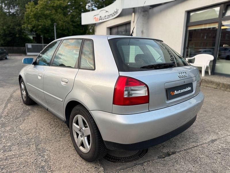 Gebraucht Audi A3 Ambition 102 PS (75 kW) 2000 Silber Limousine