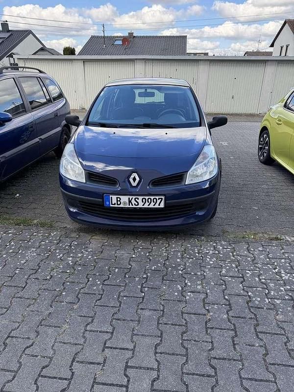 Gebraucht Renault Clio II Expression 75 PS (55 kW) 2009 Limousine