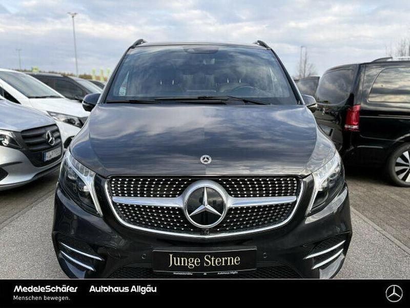 Gebraucht Mercedes V300 Exclusive 237 PS (174 kW) 2023 Grau Van / Kleinbus