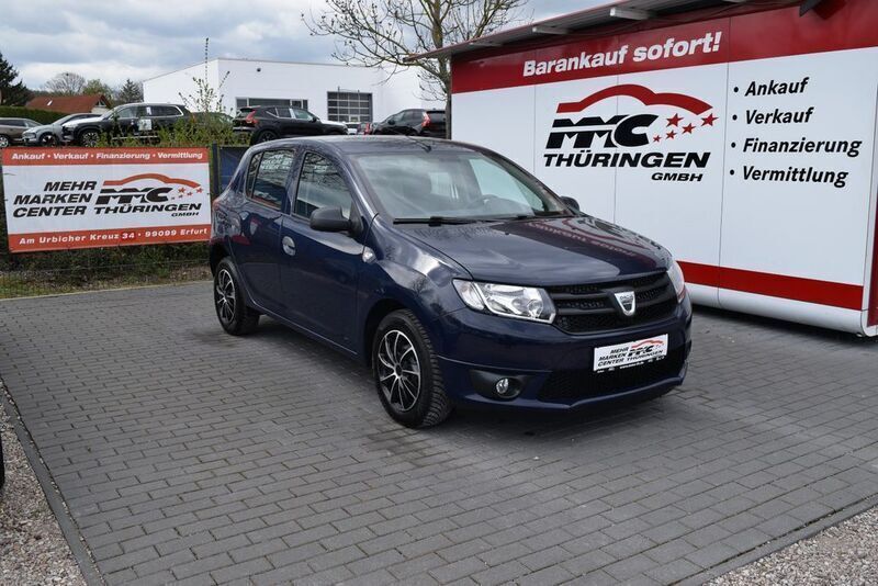 Blau Gebraucht 2016 Dacia Sandero Ambiance Kleinwagen | 4.990 € (Guter Preis) - Bild 1/4