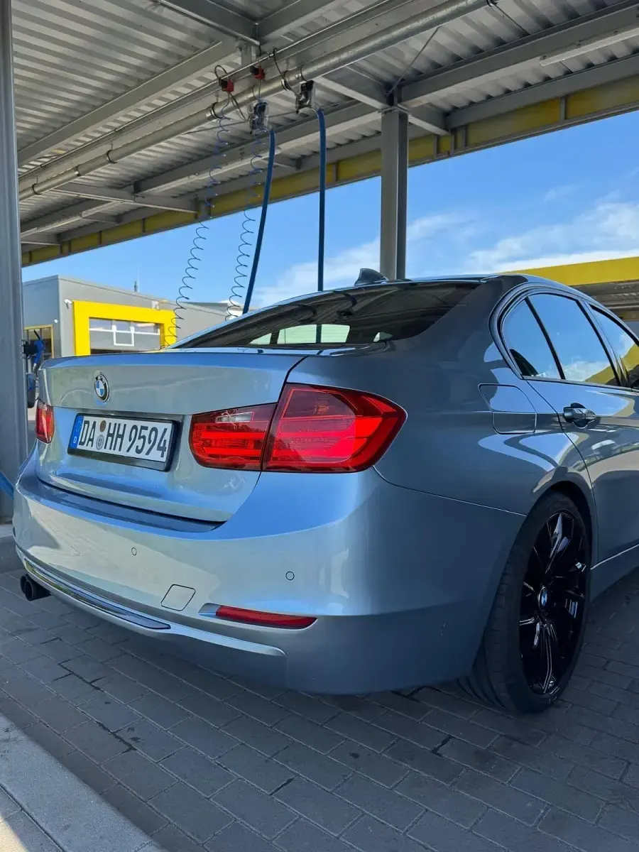 Gebraucht BMW 328 245 PS (180 kW) 2012 Grau Limousine