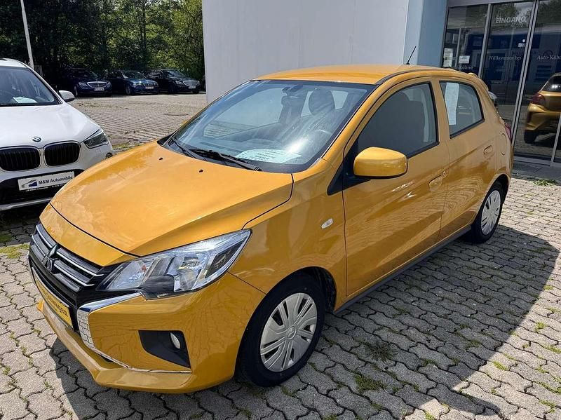 Gelb gold metallic Gebraucht 2021 Mitsubishi Space Star Kleinwagen | 9.700 € (Fairer Preis) - Bild 1/4