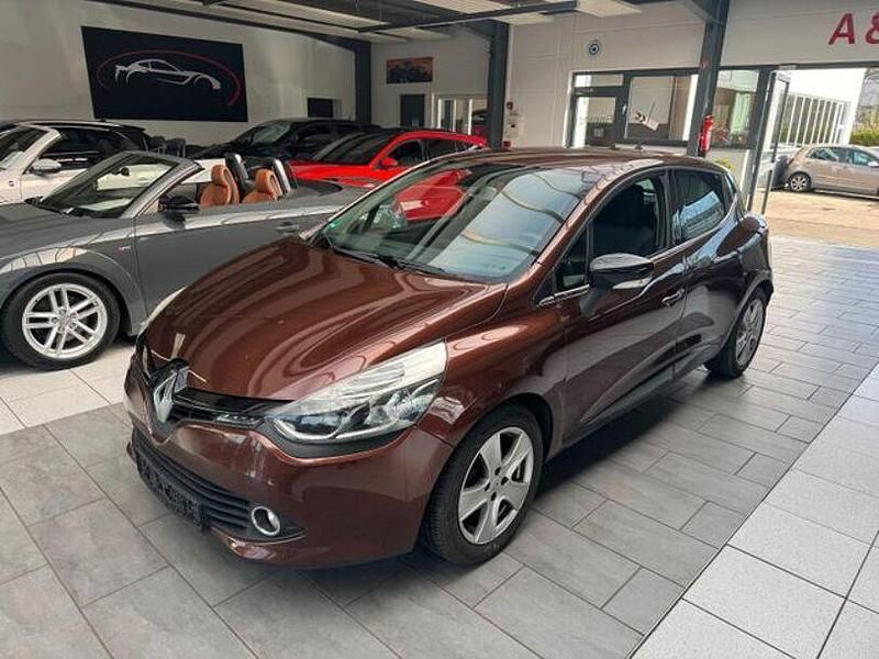 Gebraucht Renault Clio IV Luxe 140 PS (102 kW) 2015 Braun Kleinwagen