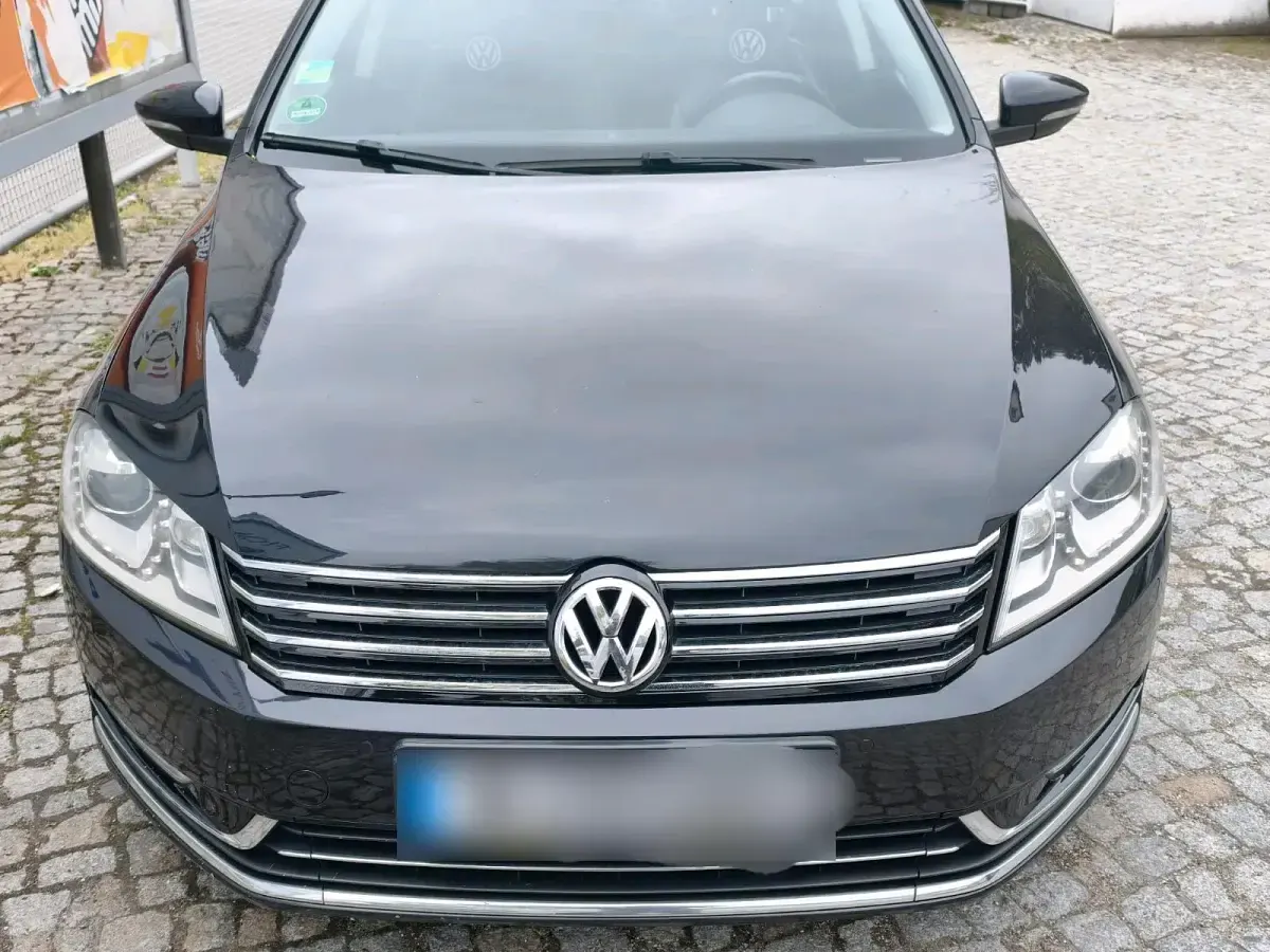Gebraucht VW Passat Highline 140 PS (102 kW) 2011 Schwarz Kombi