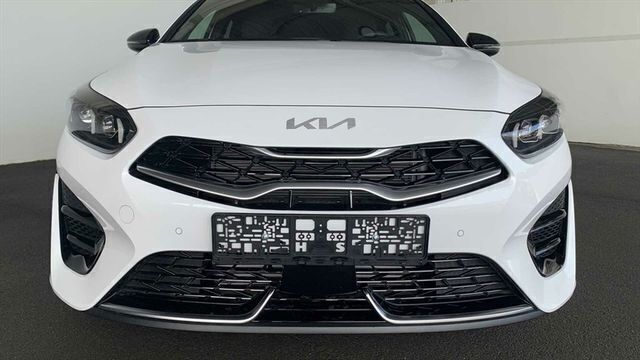 Gebraucht Kia ProCeed GT-Line 140 PS (102 kW) 2024 Weiß Kleinwagen