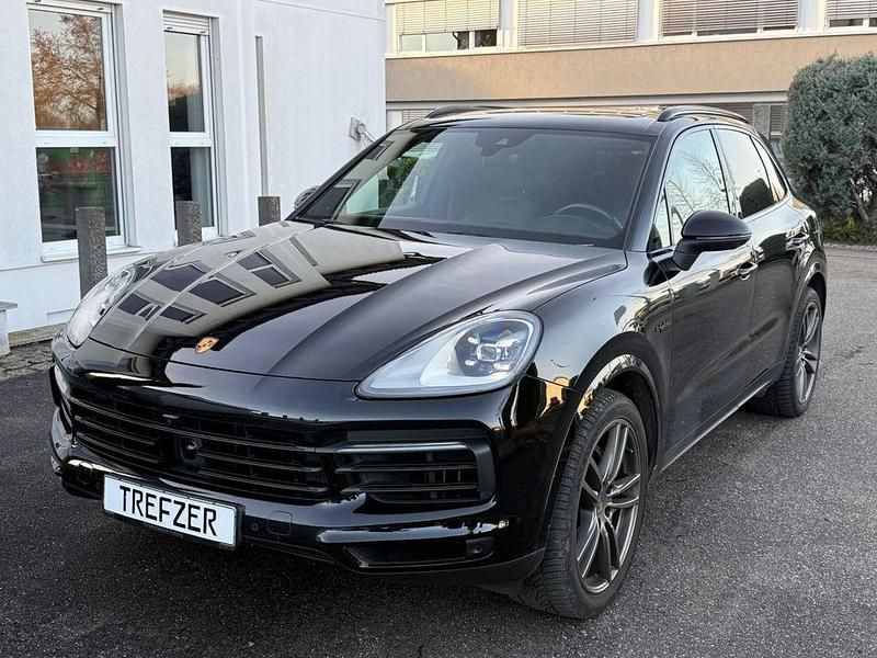 Schwarz Gebraucht 2021 Porsche Cayenne SUV | 69.900 € (Superpreis) - Bild 1/4