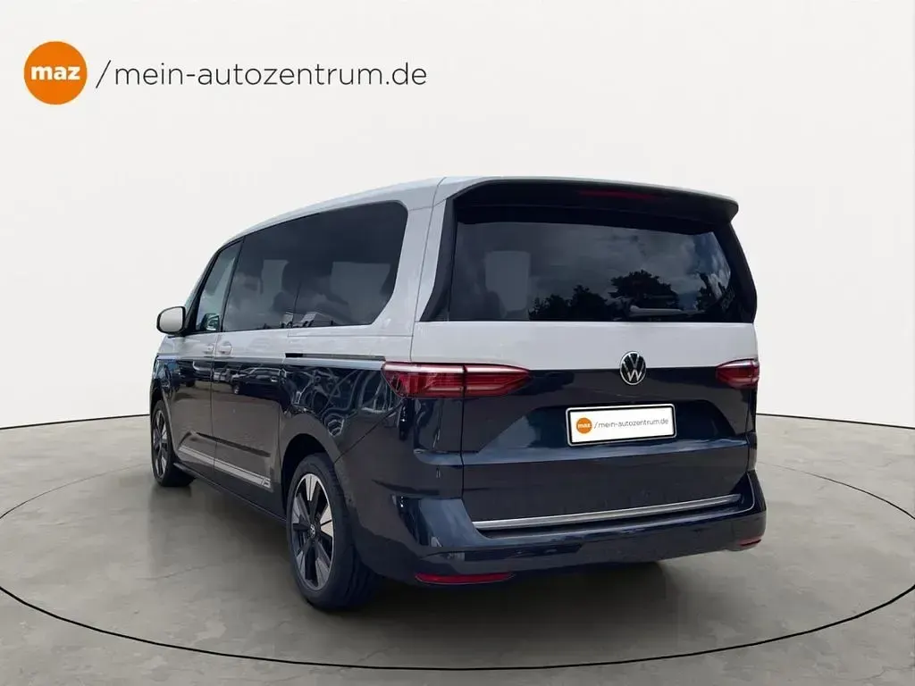 Gebraucht VW Multivan Edition 150 PS (110 kW) 2026 Blau Van / Kleinbus