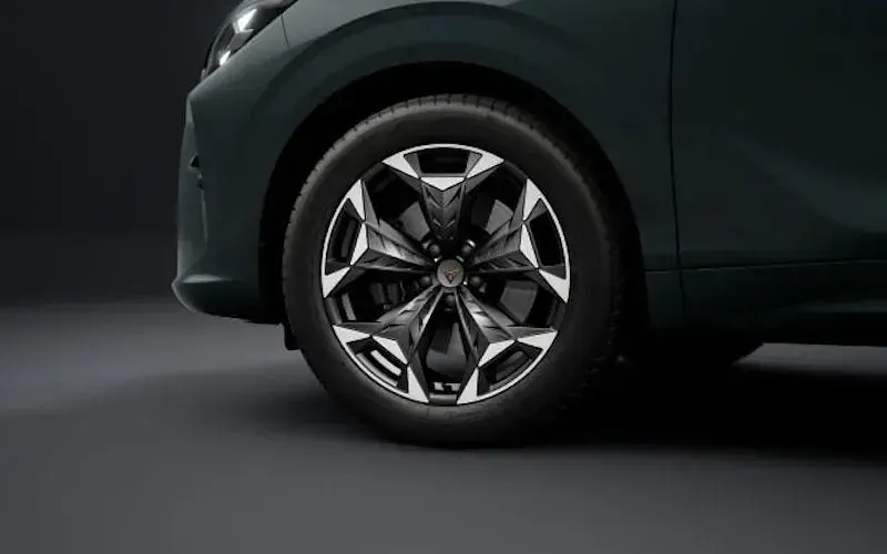 Neu Cupra Terramar VZ 265 PS (194 kW) 2026 Blau SUV