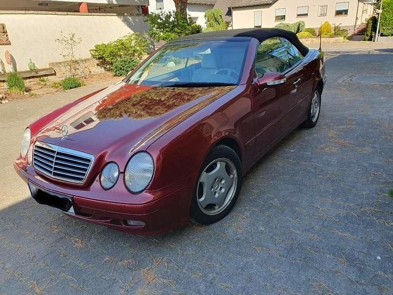 Gebraucht 1999 Mercedes CLK320 Elegance Cabrio | 19.500 € - Bild 1/4