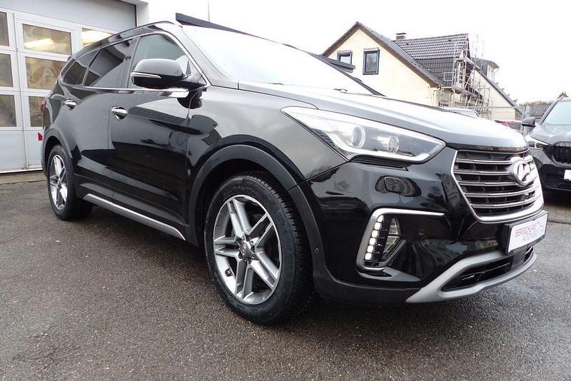 Gebraucht Hyundai Grand Santa Fe Premium 200 PS (147 kW) 2016 Schwarz SUV